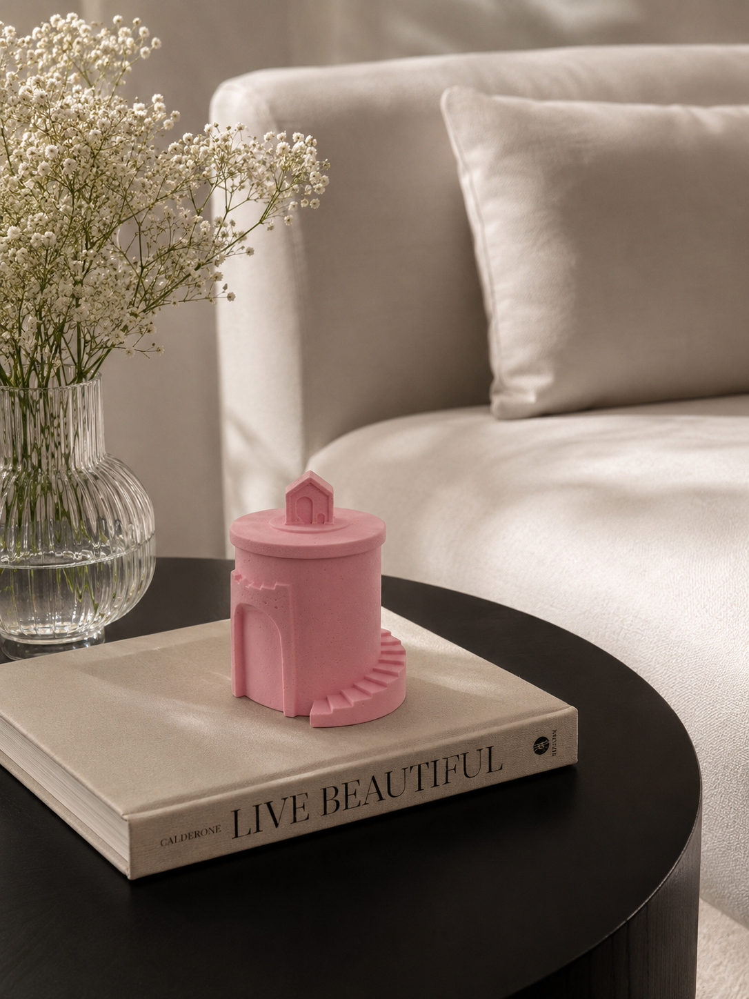 Lumen Ribbed Vessel handmade candle
